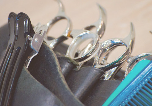 エフィラージュカット(ノーダメージカット)の技術で髪を傷めません